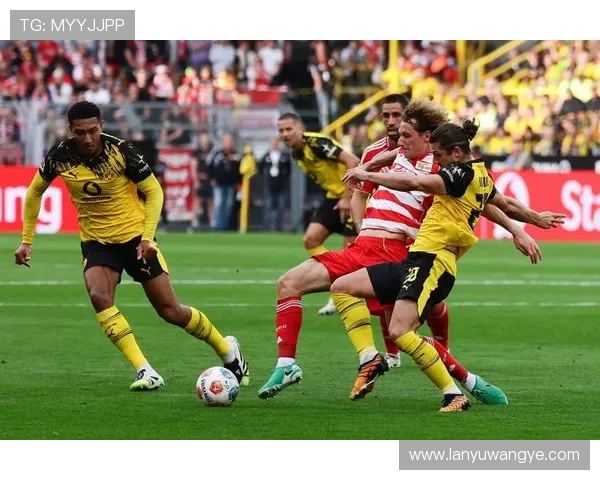 德甲火爆主场球队排名及体育竞技主场优势分析