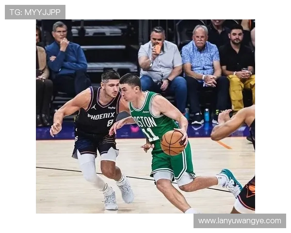 东部争夺战再起波澜绿军借尼克斯失利成功反超升至第二位 东部争夺战再起波澜绿军借尼克斯失利成功反超升至第二位